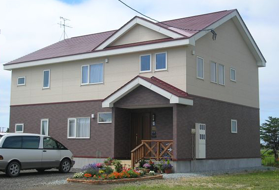 上下分離型二世帯住宅:岩見沢市北村N様邸