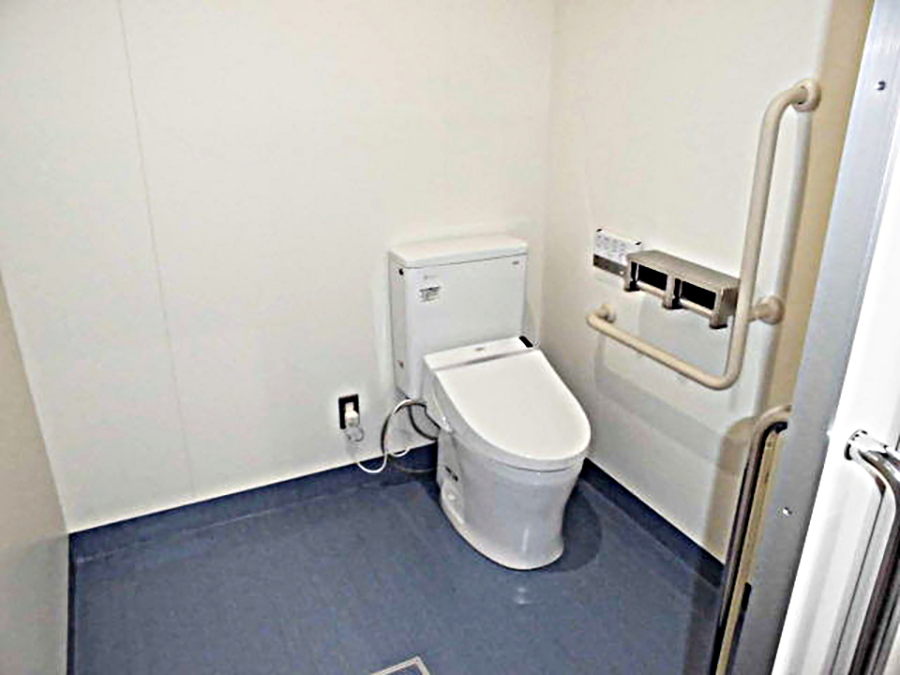 バリアフリーで多目的トイレも充実 ユニバーサルデザインの自治会館 岩見沢・新築・注文住宅・リフォーム・建築