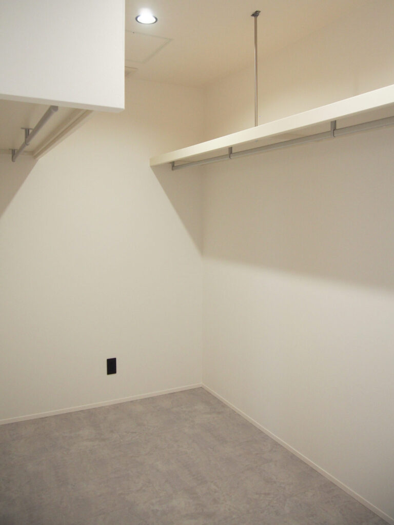 ｳｫｰｸｲﾝｸﾛｰｾﾞｯﾄ