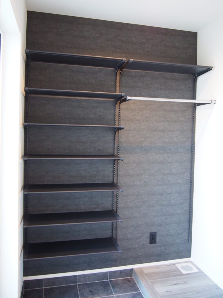 ｼｭｰｽﾞｸﾛｰｸ