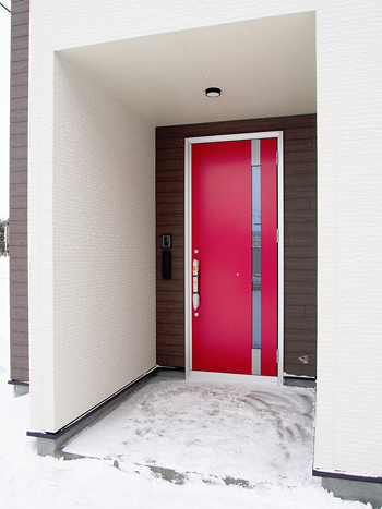 赤い玄関ドア